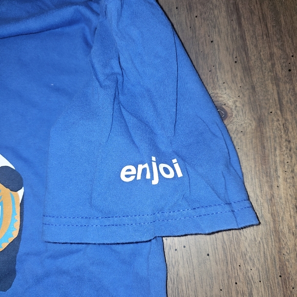 Enjoi Tshirt - Picture 3 of 4